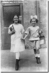 404px-New_York_City_school_children._2_girls_with_shining_faces,_opening_day